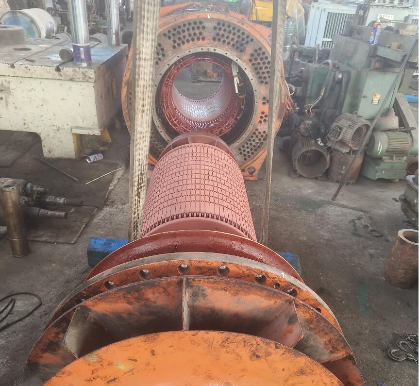 ú�������